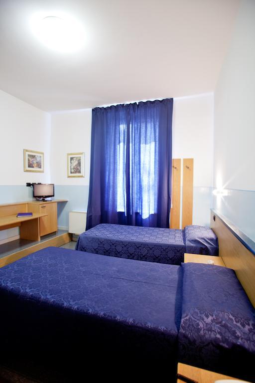 Master Hotel Castelvetro Piacentino Ruang foto